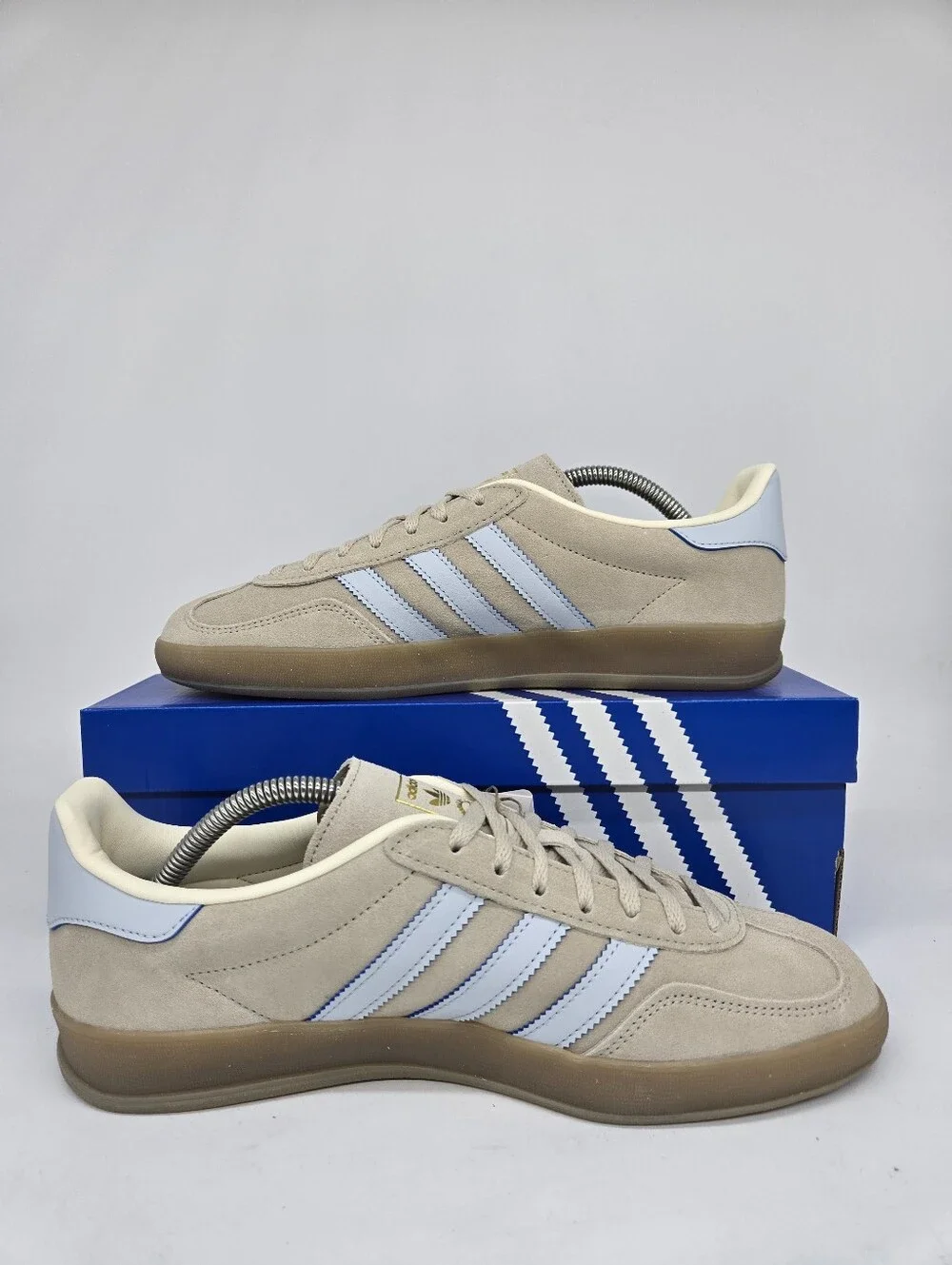 adidas Women's Gazelle Indoor JR2432 Wonder Beige Halo Blue Shoes Size 10.5